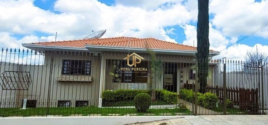 Casa à venda no Bairro Oficinas - Ponta Grossa/PR