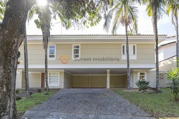 Casa 450m² com 4 quartos e 2 suítes à venda por R$ 11.000.000 — Residencial Alphaville 1, Barueri/SP