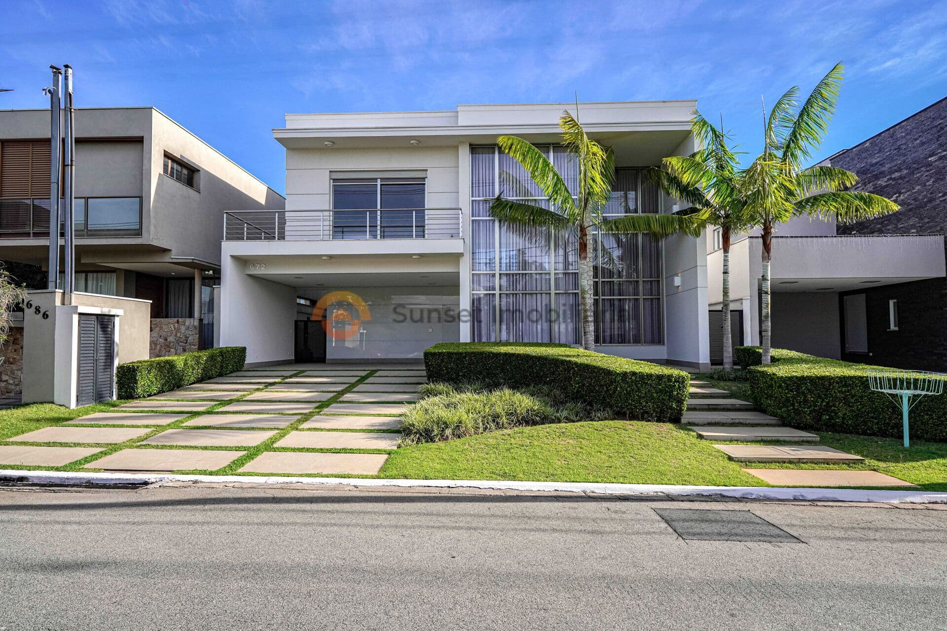 Casa com 3 suítes à venda, 360m² por R$ 4.600.000 — Campos do Conde, Barueri/SP