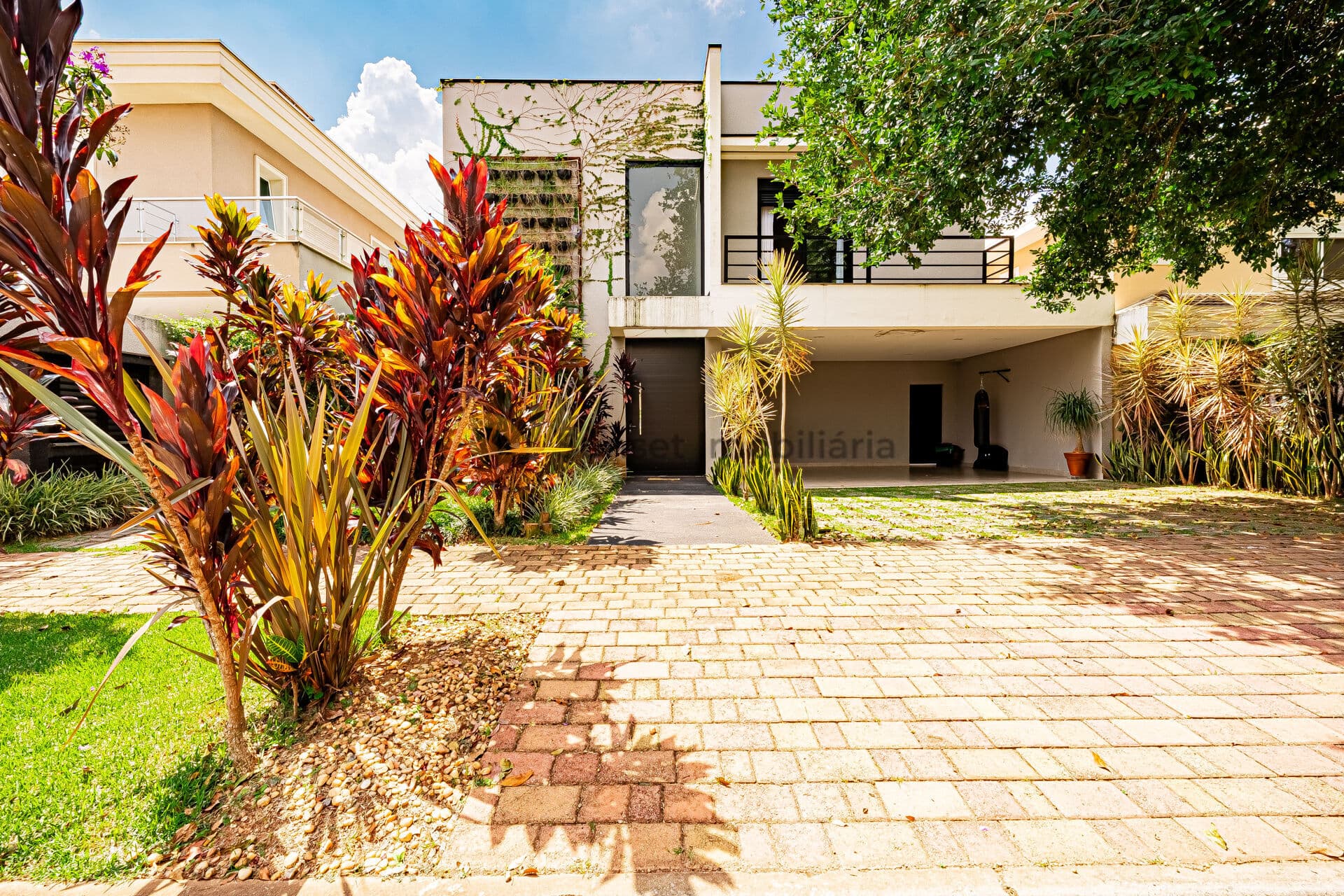 Casa com 4 suítes à venda, 375m² por R$ 4.600.000 — Genesis I, Santana de Parnaíba/SP