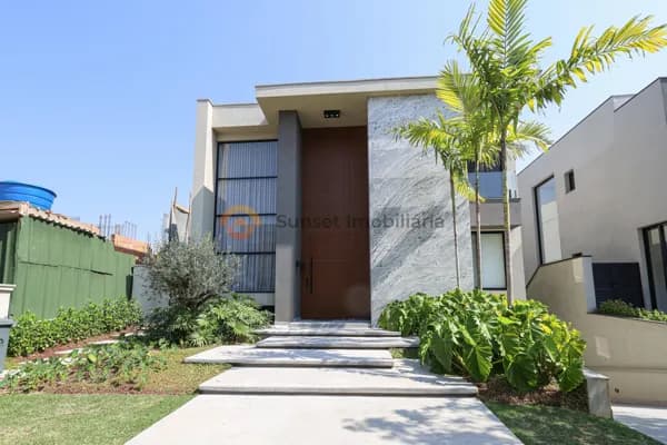 Alphaville Casa Exclusiva com Lazer Completo e Vista Privativa