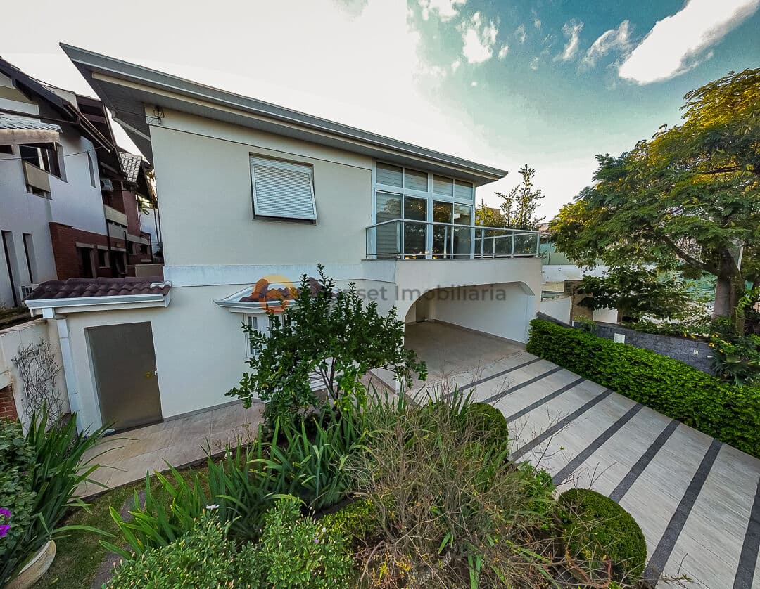 Casa com 4 suítes à venda, 360m² por R$ 2.606.000 — Alphaville 6, Santana de Parnaíba/SP