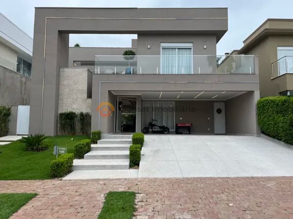 Casa com 4 suítes à venda, 333m² por R$ 4.290.000 — Genesis I, Santana de Parnaíba/SP