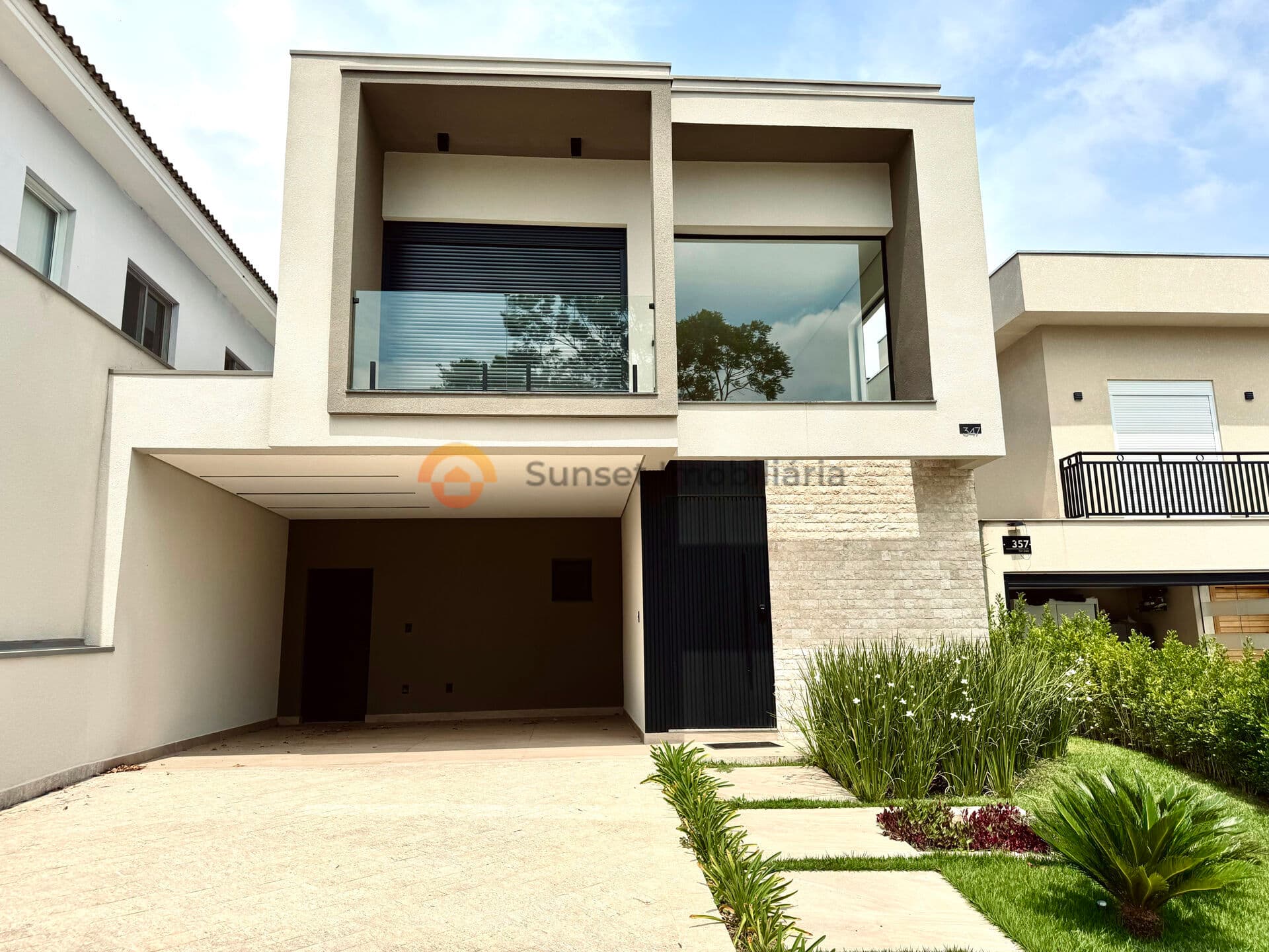 Casa com 3 suítes à venda, 212m² por R$ 2.340.000 — Residencial New Ville, Santana de Parnaíba/SP