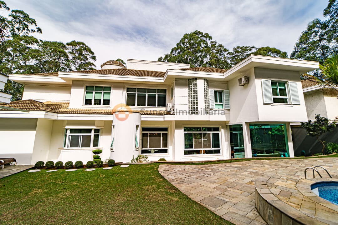Casa com 4 suítes à venda, 810m² por R$ 7.800.000 — Tamboré 1, Barueri/SP