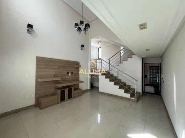 🏡 Casa à venda – Bairro São Dimas | Conselheiro Lafaiete/MG