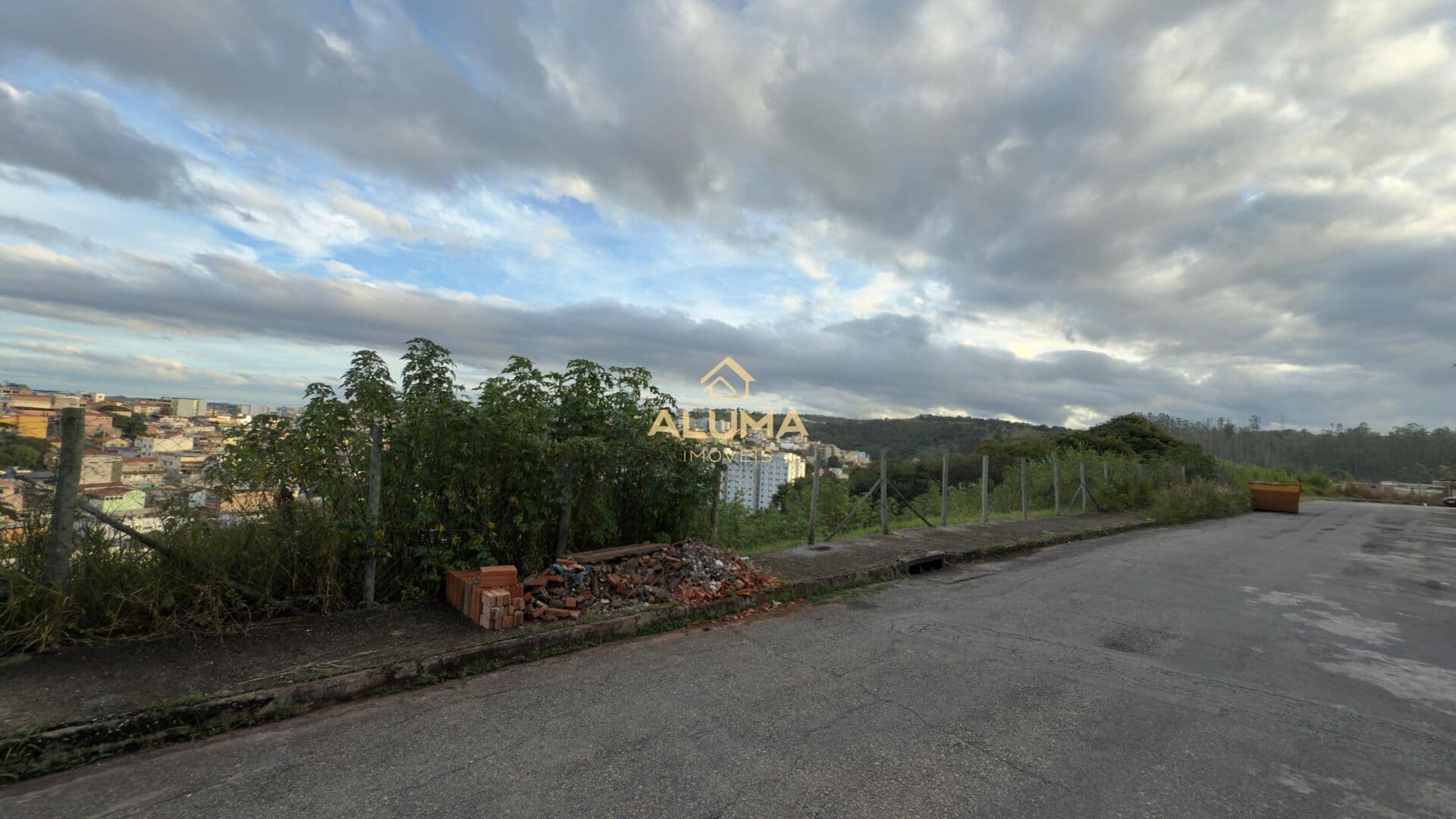 Lote/Terreno em Conselheiro Lafaiete - Belvedere