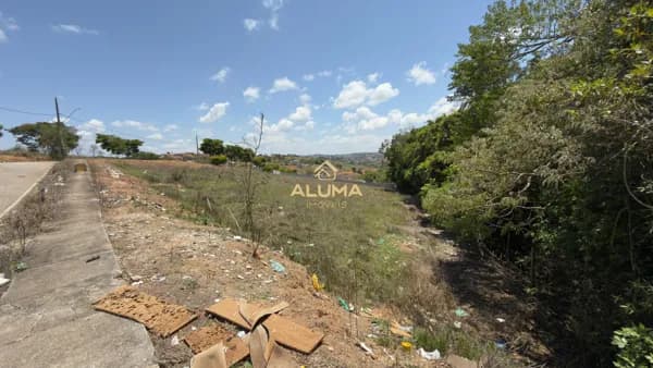 Lote/Terreno em Conselheiro Lafaiete - Quintas do Imperador