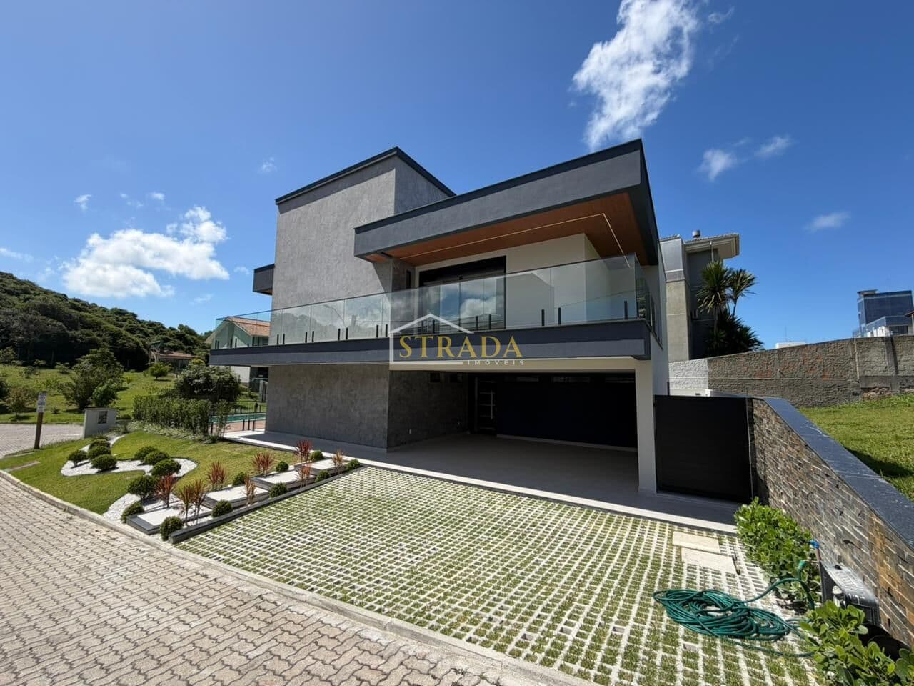 Casa em Condomínio proximo do mar na Praia dos Ingleses