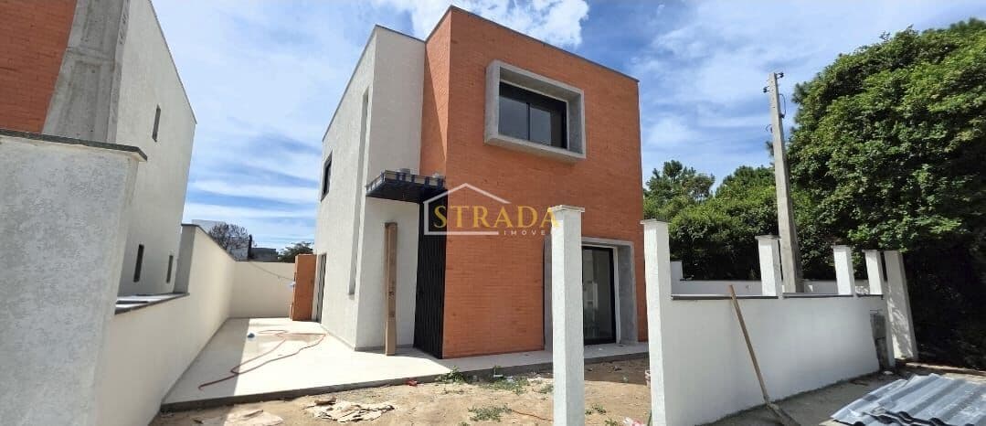 Casa em Florianópolis - São João do Rio Vermelho