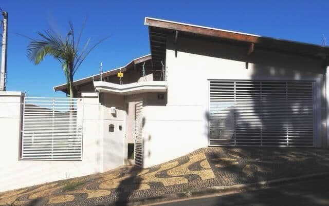 Casa em Araras - Jardim Piratininga