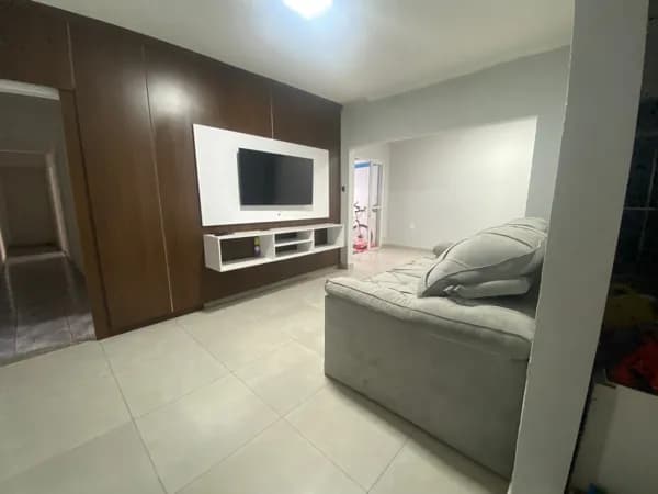 Casa /Salao comercial Center Martini