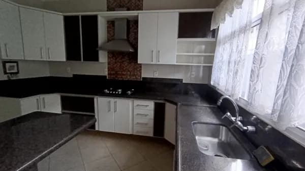 Casa jardim Cândida em Araras SP