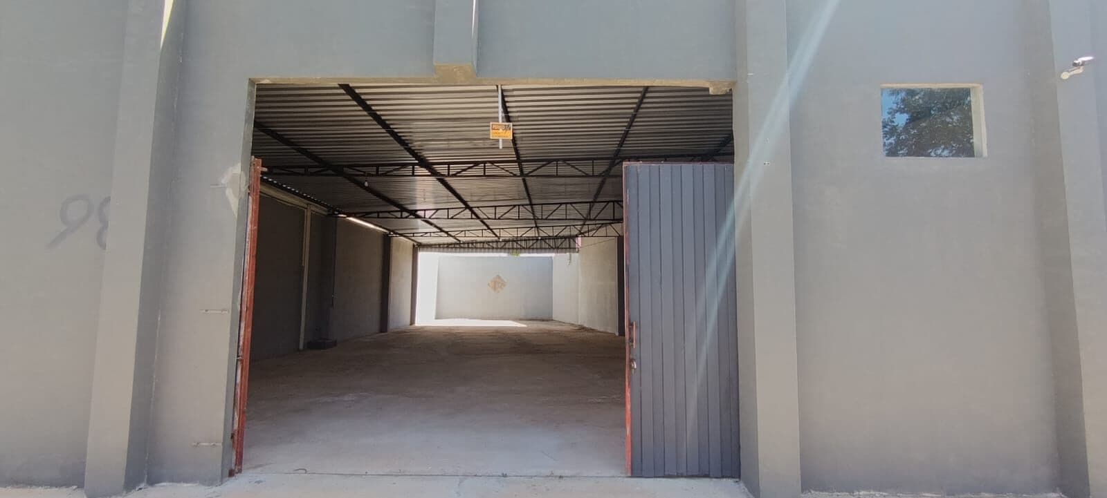 Prédio comercial à venda no bairro Jardim Geny Mercatelli - Araras/SP