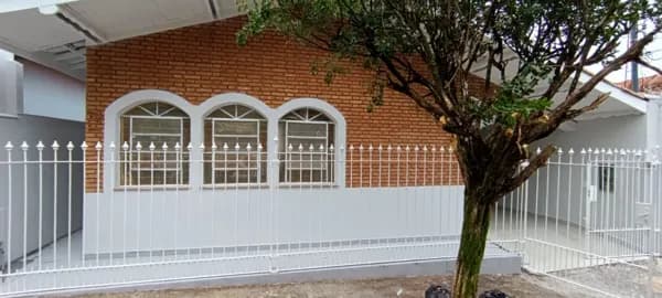 Casa Padrão em Araras