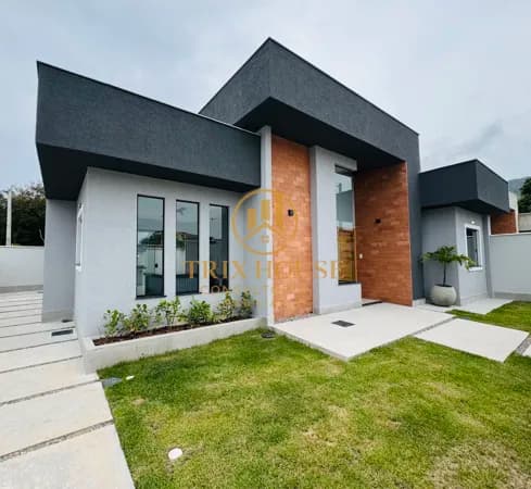 Casa Alto Padrão em São Bento da Lagoa, Maricá/RJ