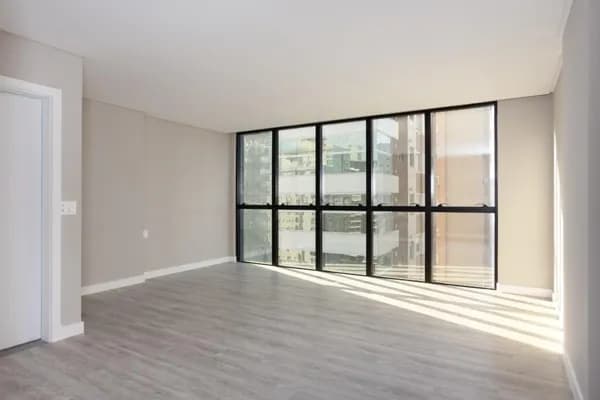 Apartamento Alto Padrão em Meia Praia, Itapema/SC