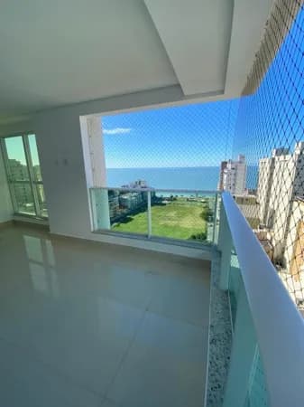 Apartamento 4 suítes com VISTA MAR