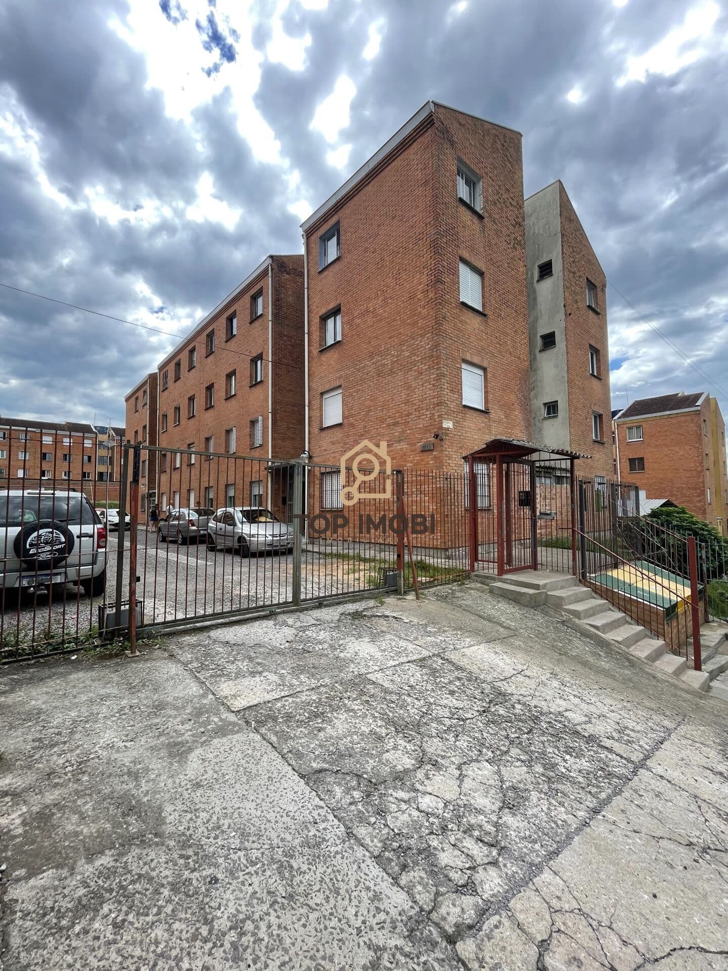 Apartamento em Caxias do Sul - São Victor COHAB
