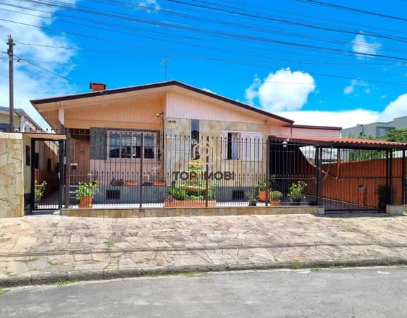 Casa em Caxias do Sul - Desvio Rizzo