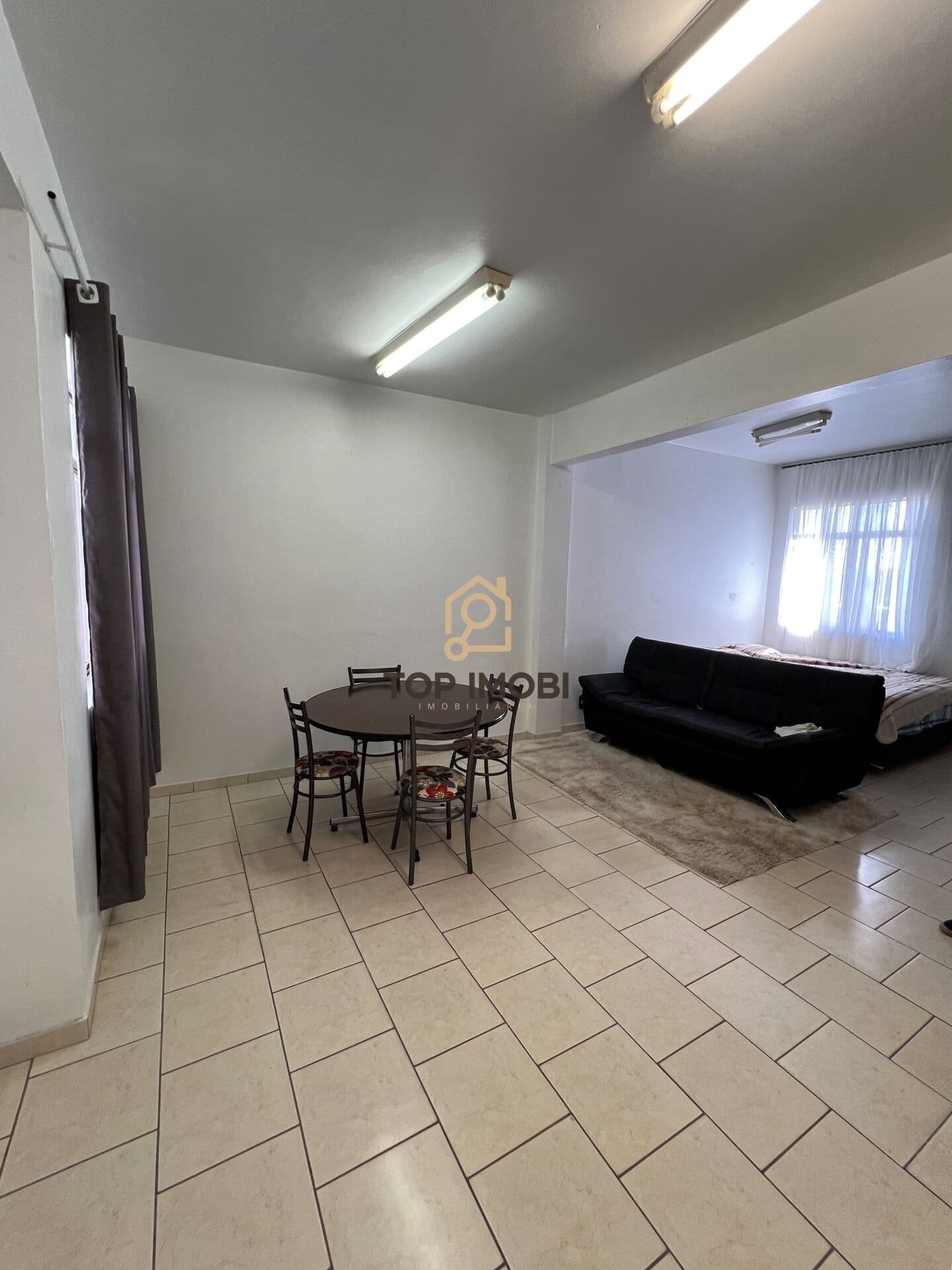 Sala/Conjunto em Caxias do Sul - Centro