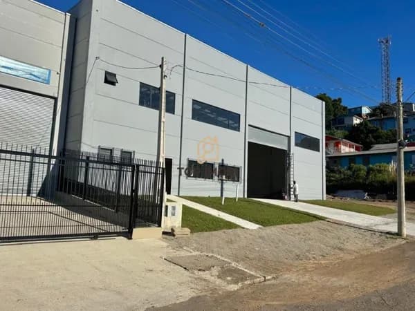 Galpão/Depósito/Armazém em Caxias do Sul - Centenário