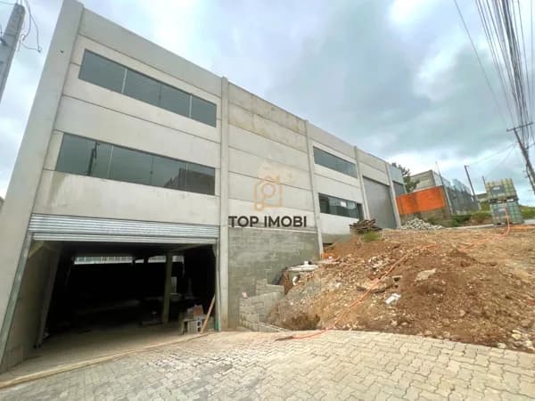 Galpão/Depósito/Armazém em Caxias do Sul - Sanvitto