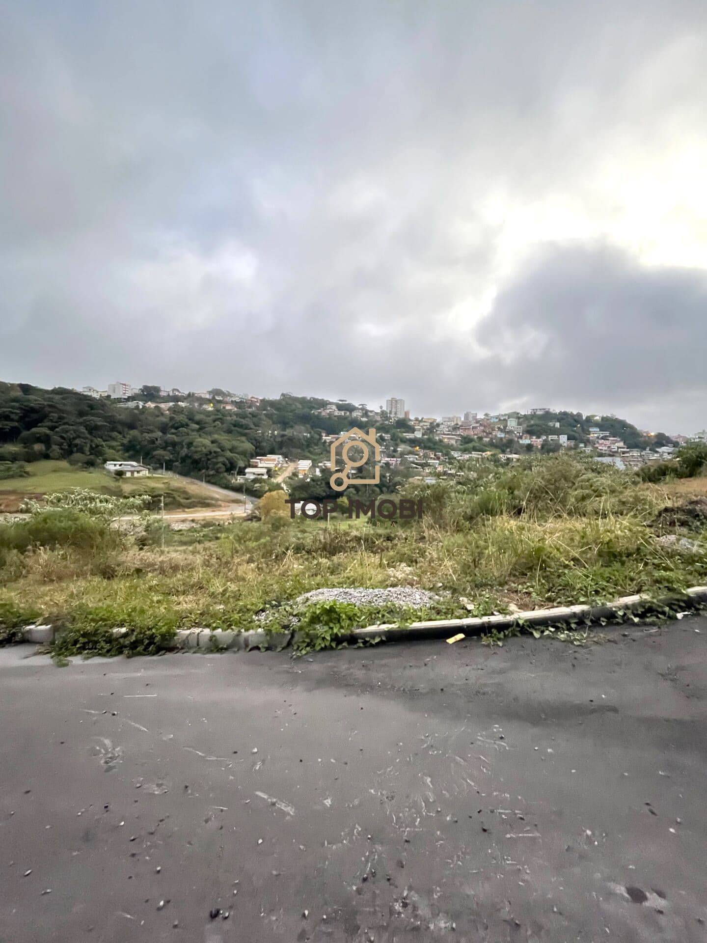 Lote/Terreno em Caxias do Sul - São Luiz
