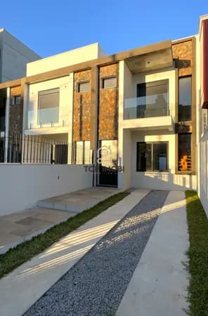 Sobrado em Caxias do Sul - São Luiz