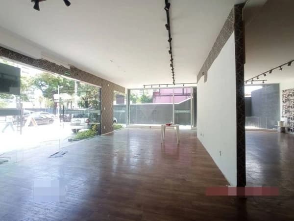 Prédio à venda em São Paulo/SP