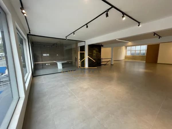 Loja Ponto Comercial na Alameda Araguaia