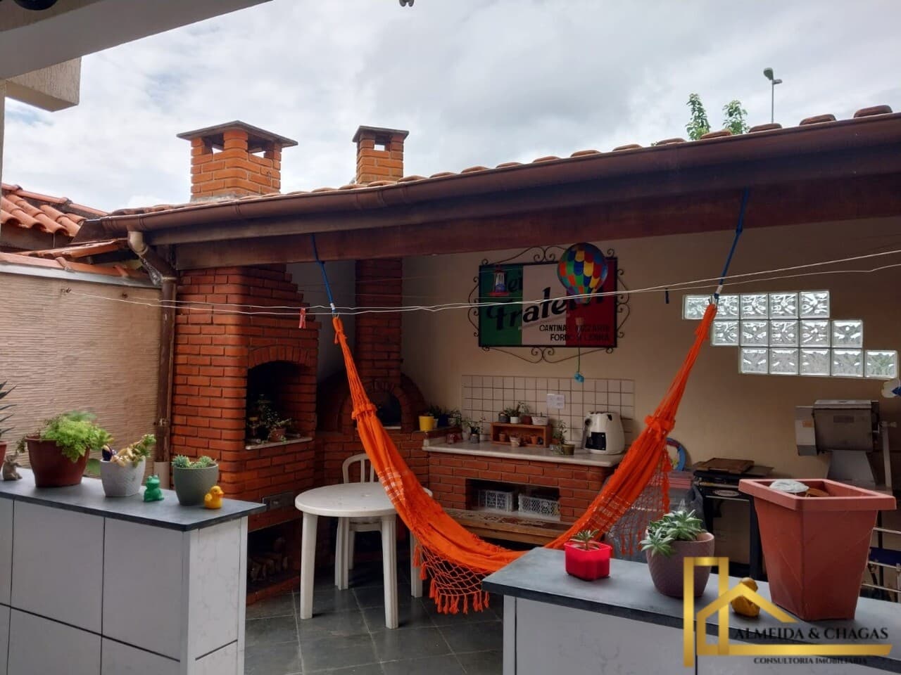 Sobrado no Jardim Maria Tereza em Barueri