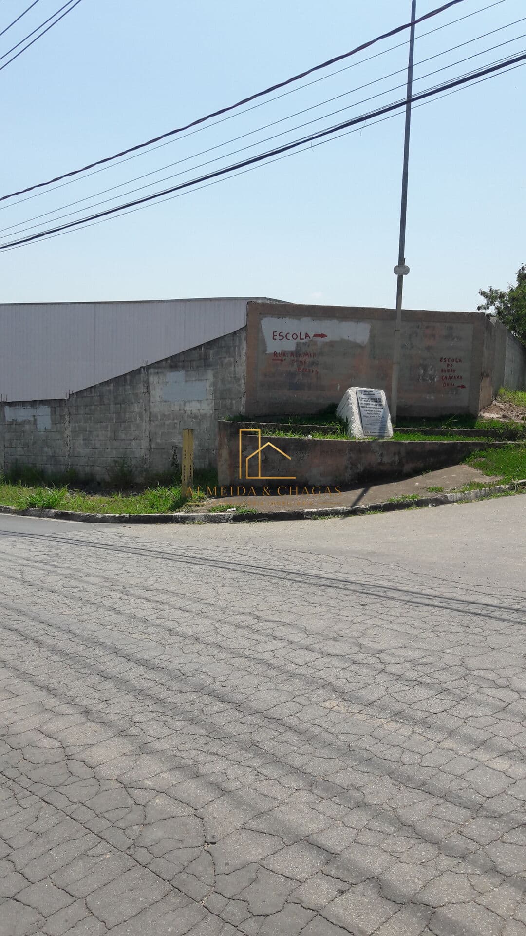 GALPÃO ARAÇARIGUAMA