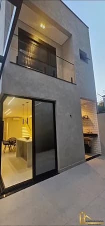 Casa na Vila do Conde em Barueri