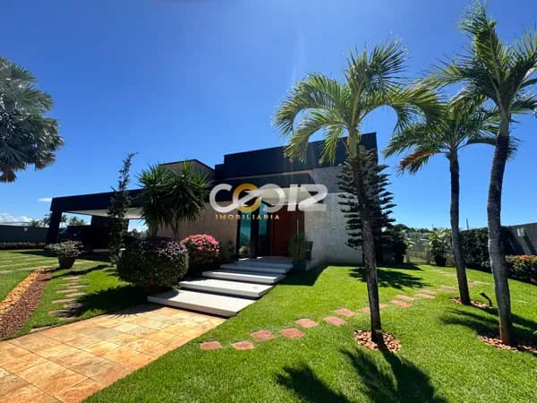 Casa no condomínio Morada do Rio com 5 quartos