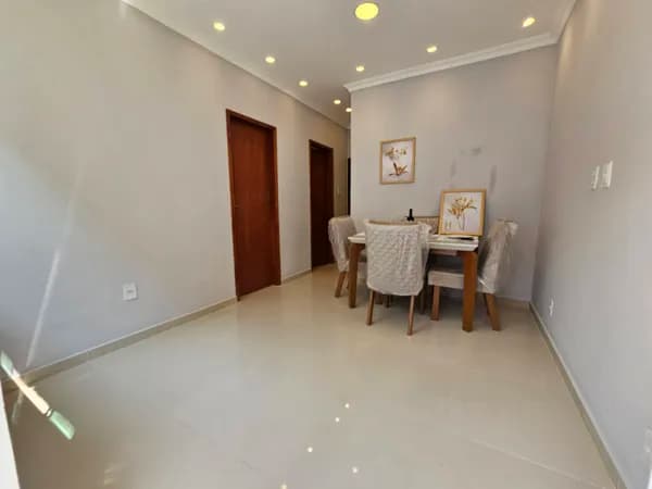 Casa Linear em Nilópolis