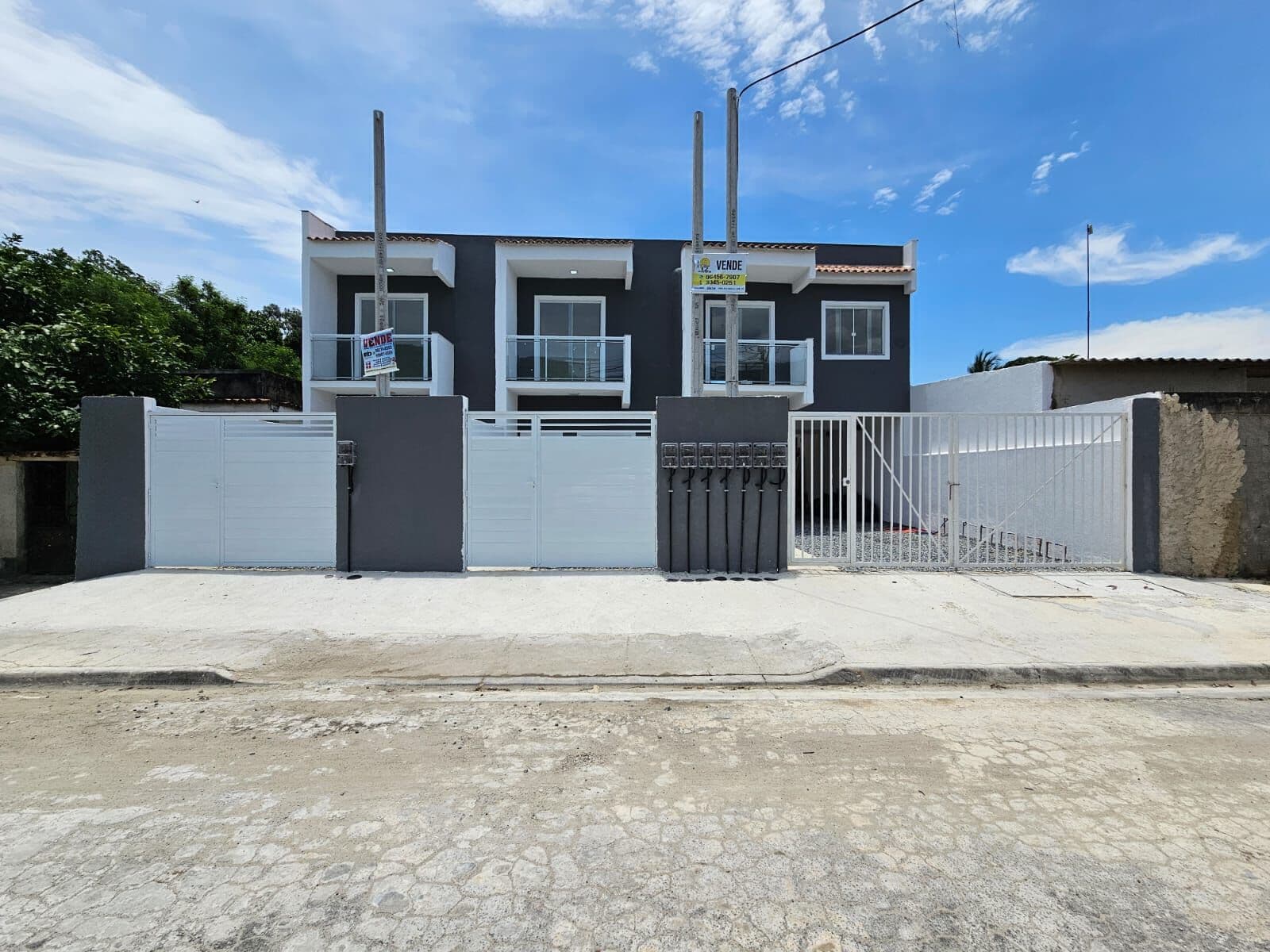 Casa Nova Duplex em Cabuçu