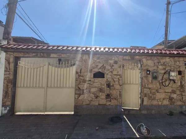 Casa Linear Com área Gourmet em Nilópolis
