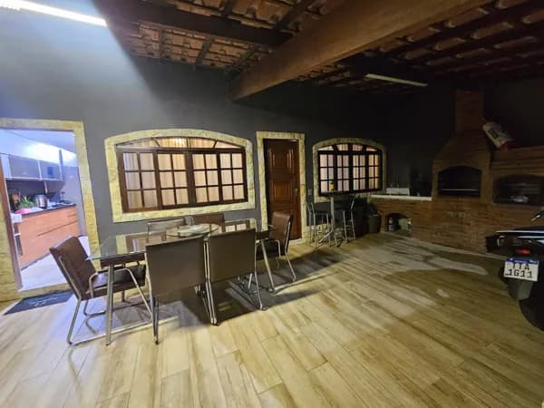 Casa Linear Fino Acabamento no Cosmorama