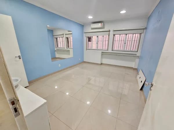 Sala Comercial em Centro, Nilópolis/RJ no Calçadão