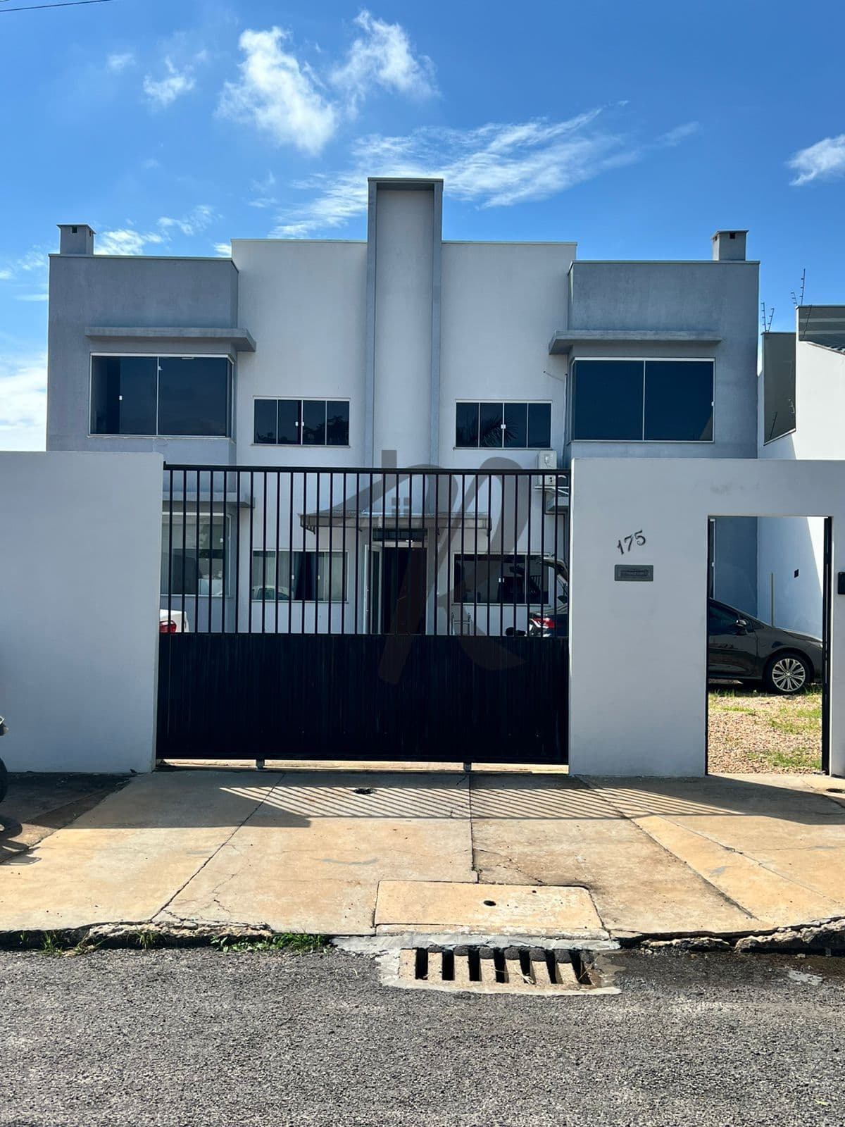 Apartamento em Primavera do Leste - Castelandia