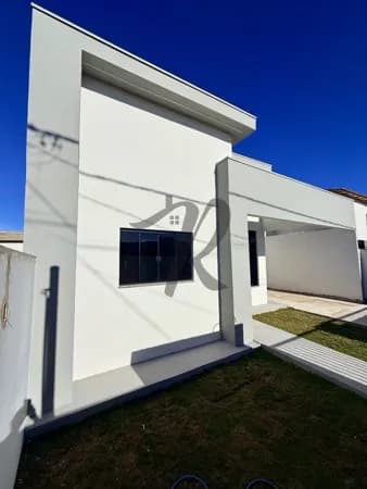 Casa em Primavera do Leste - poncho verde III