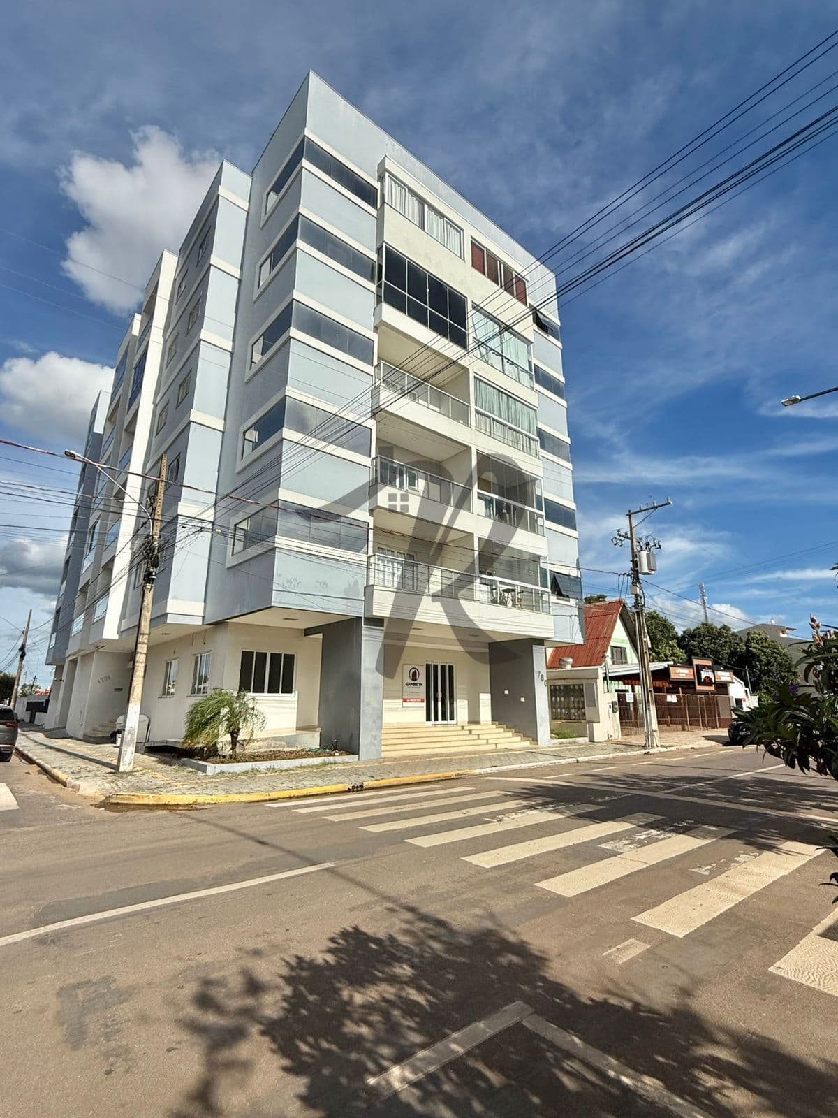 Apartamento em Primavera do Leste - Centro