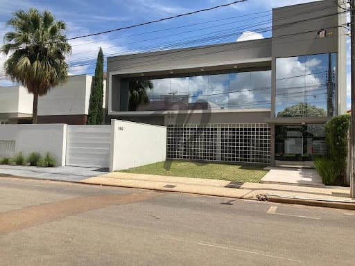 Casa com 3 dormitórios à venda, 795 m² por R$ 4.500.000,00 - Centro - Primavera do Leste/MT