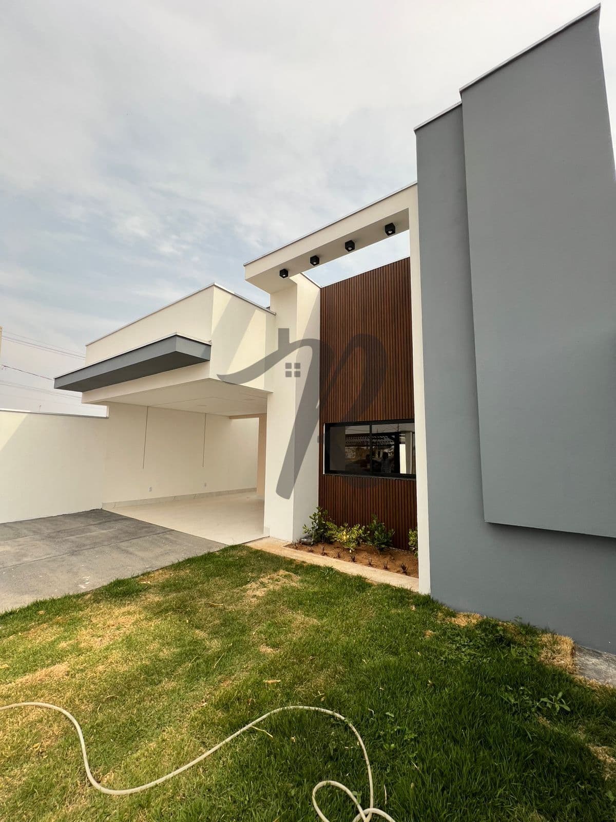Casa em Primavera do Leste - Jardim europa