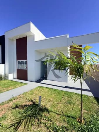 Casa em Primavera do Leste - poncho verde III