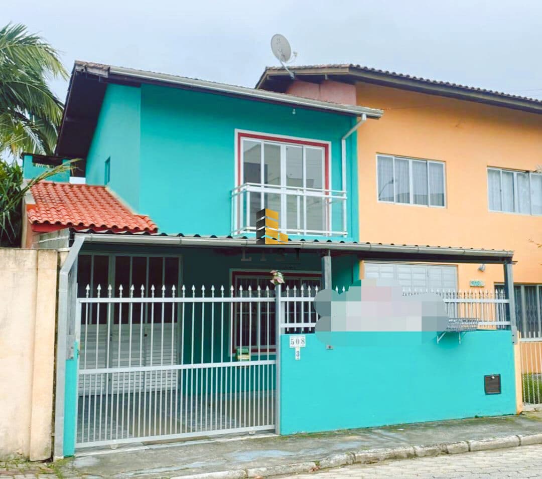 Sobrado Geminado em Bombas, Bombinhas/SC