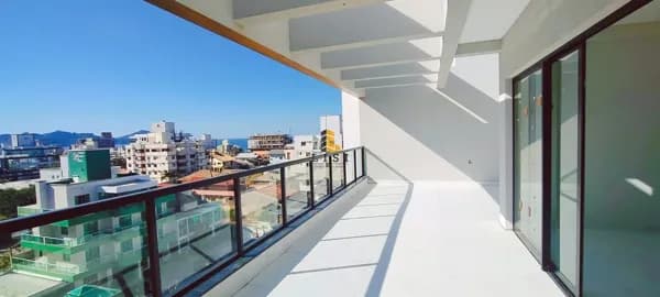 Cobertura com 4 dormitórios à venda em Mariscal