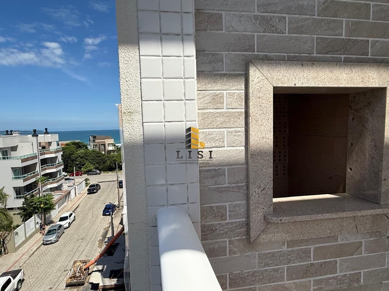 Cobertura 3 suítes com piscina à venda na praia de Mariscal, Bombinhas/SC.