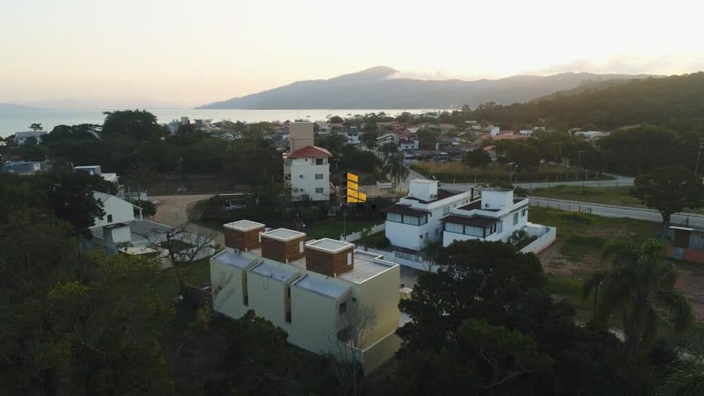 Sobrado à venda em Mariscal, Bombinhas/SC